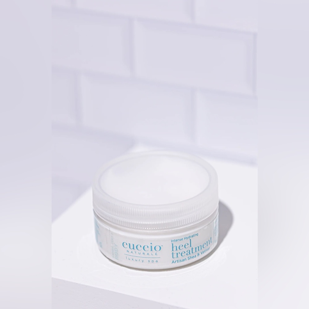 CUCCIO NATURALE Hydrating Heel Treatment - Picture 2 of 4